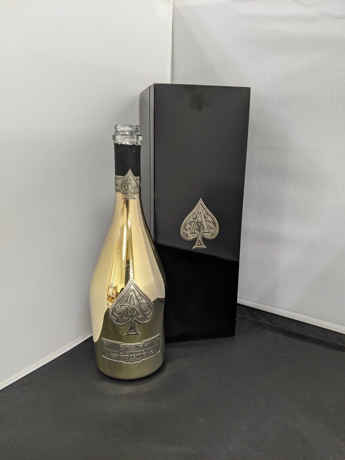 Armand De Brignac Ace of Spades Set of 5 Color Empty Bottles w/ Box Excellent !!